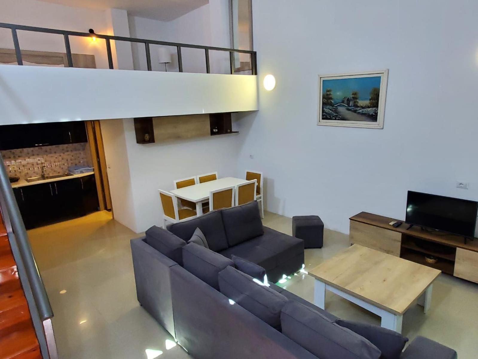 Summer Gate Apartment Sarandë Exteriör bild
