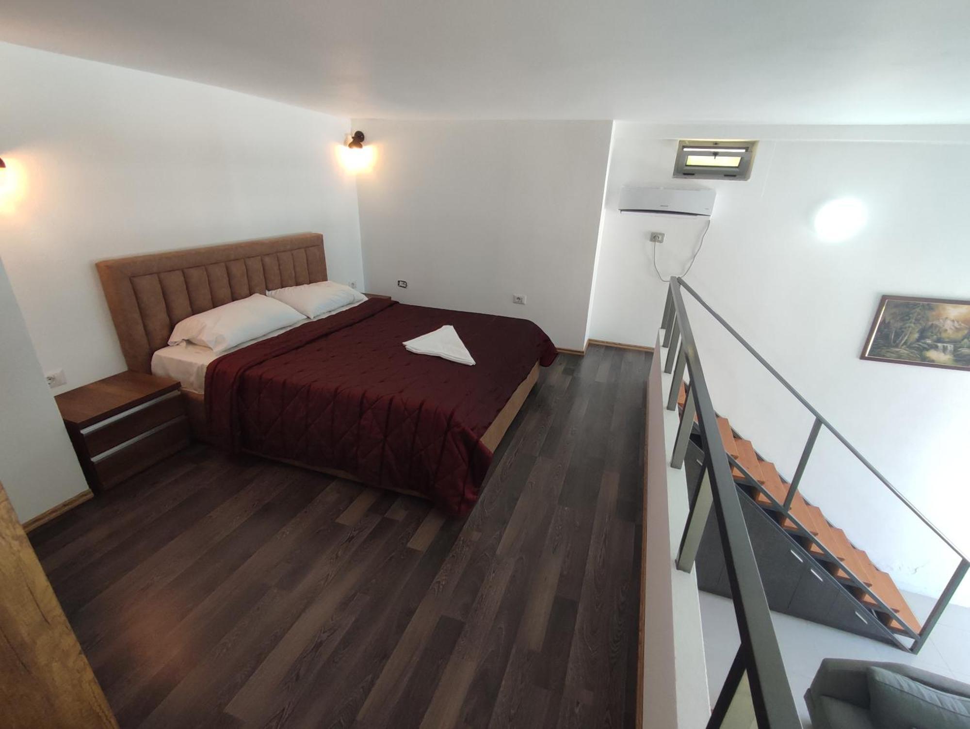 Summer Gate Apartment Sarandë Exteriör bild