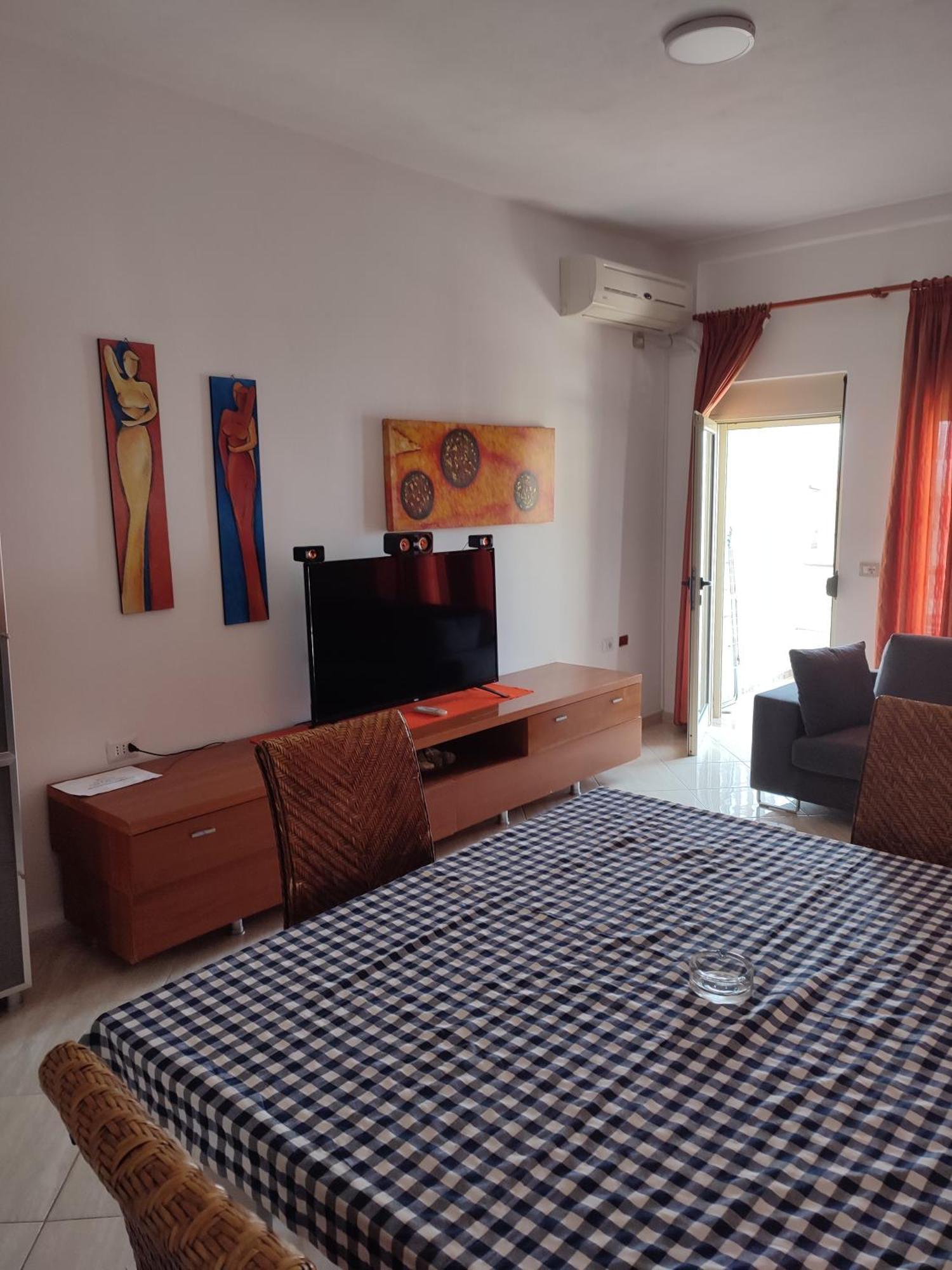 Summer Gate Apartment Sarandë Exteriör bild